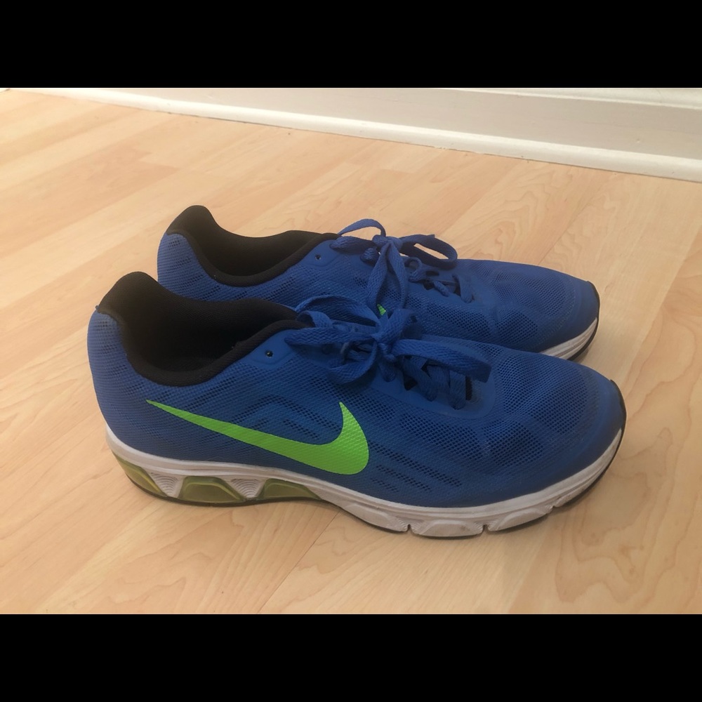 Nike shoes